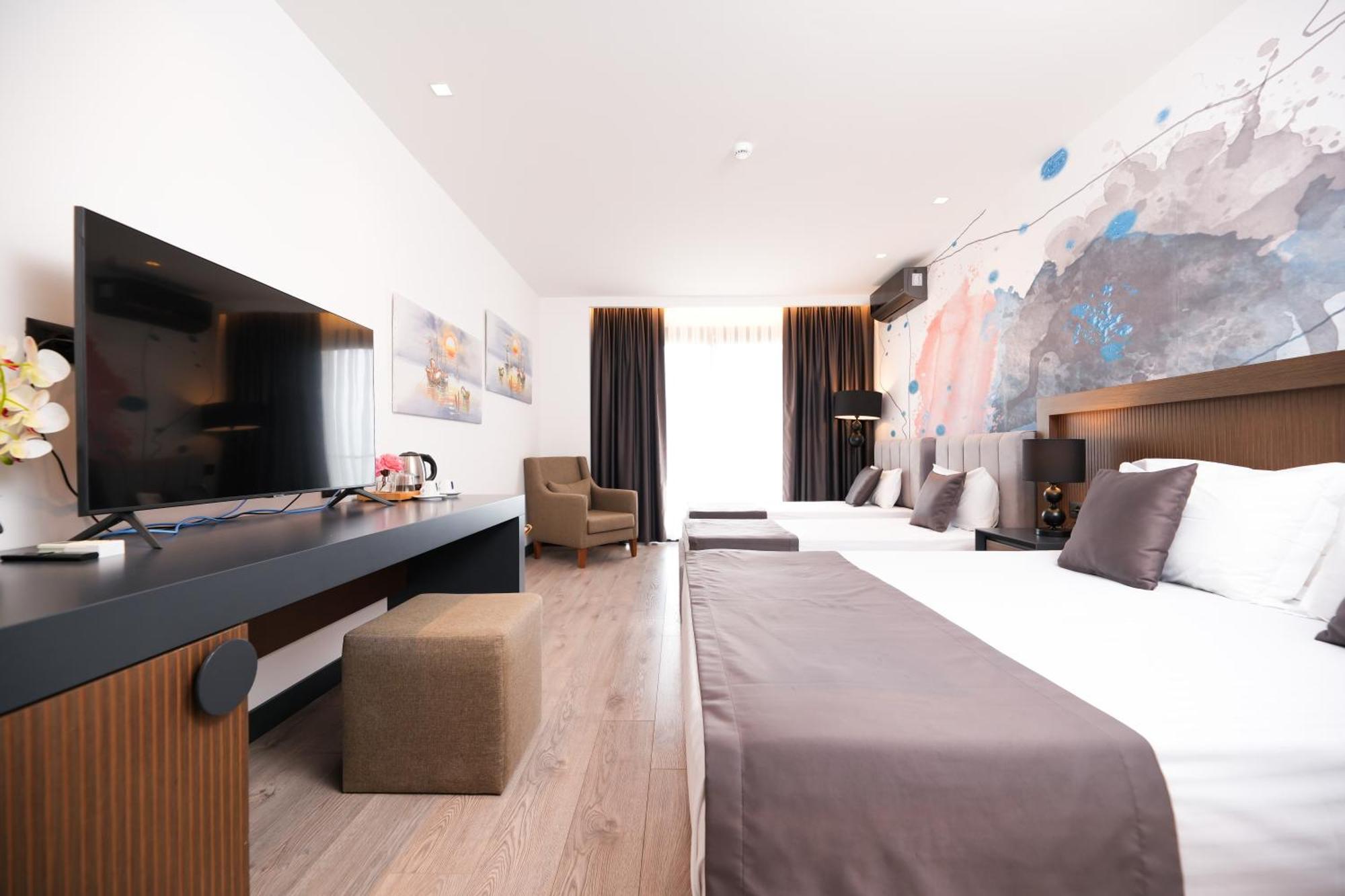 Palladium Beach Hotel- Private Beach Included Дермі Екстер'єр фото